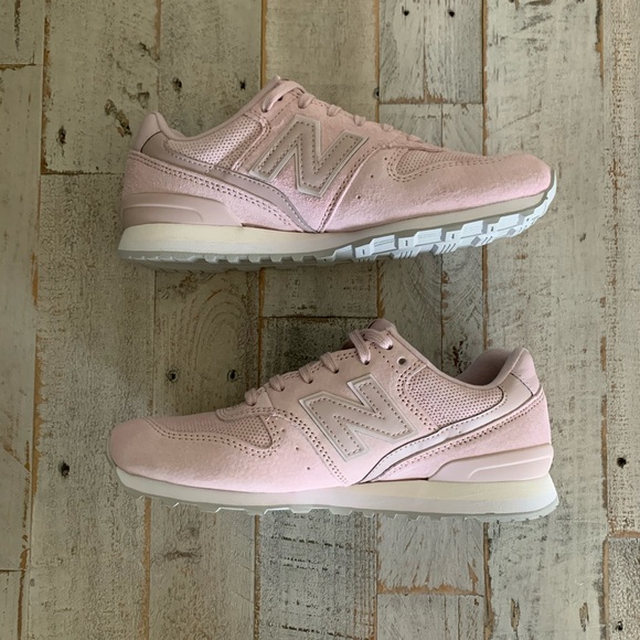 🌼New Balance🌼Classics WL696 ‘Faded Rose’ - Picture 9 of 12